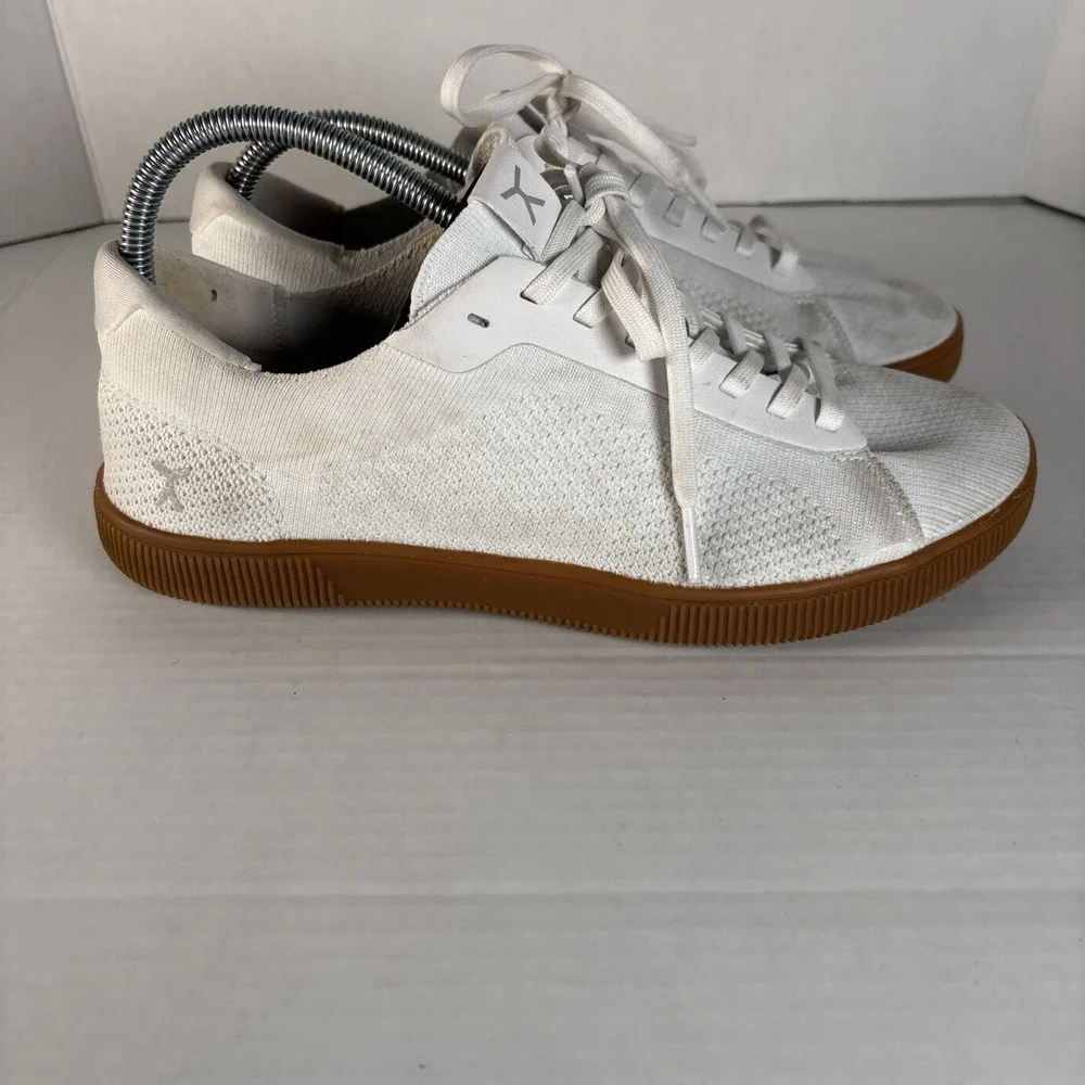 Flux Adapt Trainer Sneakers Mens Size 9 White Knit Comfort Athleisure Training